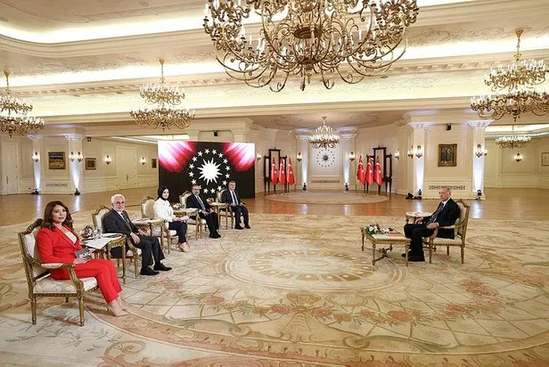 Başkan Erdoğan'ın yoğun programına kısa istirahat arası! Emperyal tetikçilerin yalanlarına sert tepki: "Sağlık durumu çok iyi görevinin başında"-3