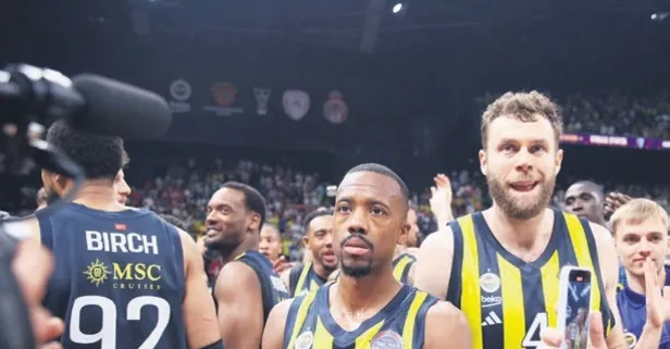 Fener kupa için parkede