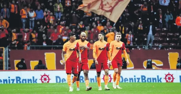 17 maçta tam 100 korner atan Galatasaray şu ana kadar gol bulmayı başaramadı