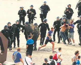 İngiltere’den polis takviyesi