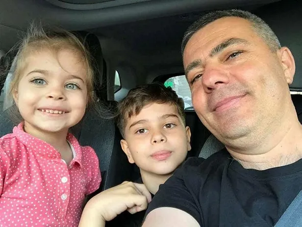 CHP'li Karşıyaka Belediyesi'nde ikramiye ve alacakları için dava açan 3 çalışanın işine son verildi-3