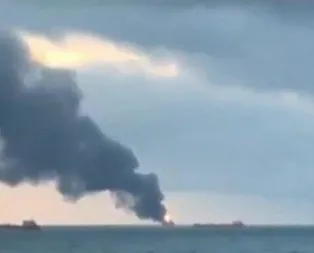 Son dakika: Kerç Boğazında iki gemi alev aldı! Gemilerde Türkler de var...