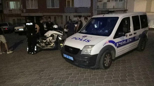 Polisin şüphelenip aradığı otomobilden pompalı tüfek ve uyuşturucu çıktı-2