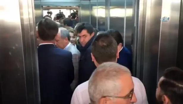 CHP Genel Merkezi'nde İnce krizi