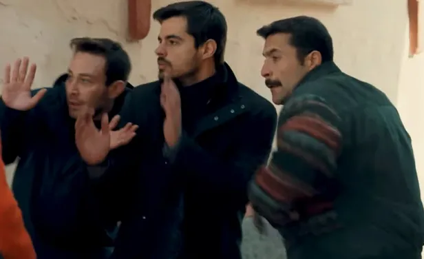 seyircilerini-isyan-ettirecek-kotu-haber-uzecek-gelisme-gonul-dagi-22-bolum-fragmaniyla-aktarildi-1616849674514.jpg Seyircilerini isyan ettirecek kötü haber! Üzecek gelişme Gönül Dağı 22. bölüm fragmanıyla aktarıldı-6