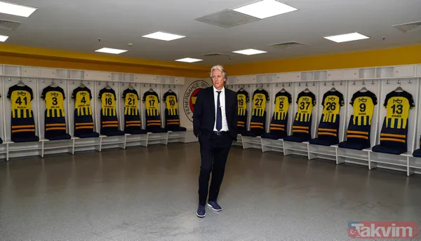 SON DAKİKA: Takvim.com.tr günler öncesinden duyurmuştu! Fenerbahçe'nin yeni teknik direktörü Jorge Jesus Ülker Stadyumu'nu gezdi - 7
