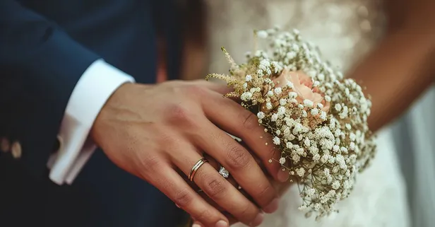 Bakan Mahinur Özdemir Göktaş tarihi duyurdu! AİLE VE GENÇLİK FONU ŞARTLARI! 150 bin TL faizsiz kredi, annelere esnek çalışma...