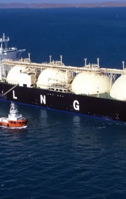 ABD Katar'ın LNG Tahtına Aday