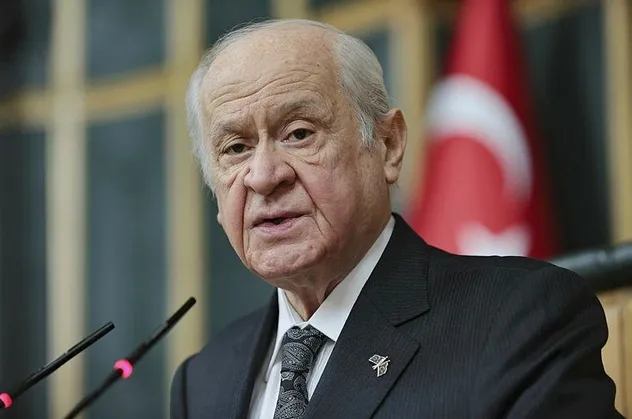 MHP lideri Devlet Bahçeli'den 6'lı ittifaka: "Masa çatlamıştır bunların birbirine güveni ve samimiyeti yoktur!"