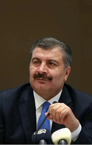 Son dakika: Sağlık Bakanı Fahrettin Koca: "MSÜ sınavında 400 öğrenciye hastalık bulaştığı haberi gerçek dışıdır"