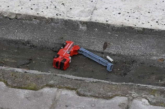Sivas'ta yürekleri dağlayan olay! Oyuncağının peşinden giderek 2. kattan düşen çocuk hayatını kaybetti