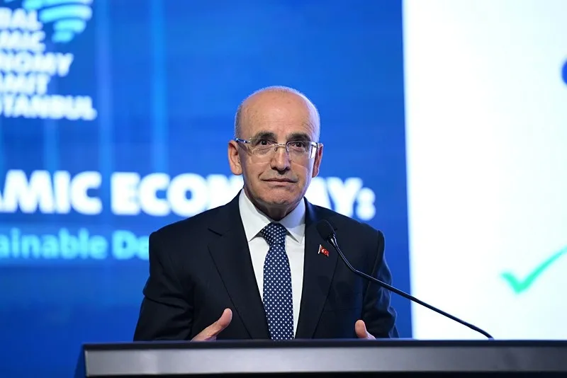 bakan-simsek-haritayi-acikladi-islami-finansta-hedef-ilk-5e-girmek-1780576281420.jpeg İslamı finansta hedef ilk 5'e girmek! Bakan Şimşek Türkiye'nin yol haritasını açıkladı: Çeşitlendirilmiş ürün yelpazesine ihtiyacımız var-6