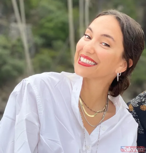 Müge Anlı ve eşi Şinasi Yüzbaşıoğlu ilk kez yan yana! Ve beklenen fotoğraf geldi! Gelinlikli damatlıklı halleri sosyal medyayı yıkan çift... - 27