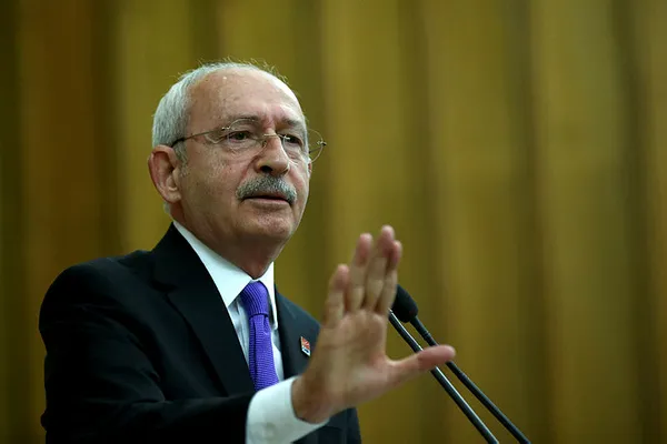 chp-onderi-kemal-kilicdaroglu-bunu-hep-yapiyor-1606314586602.jpg