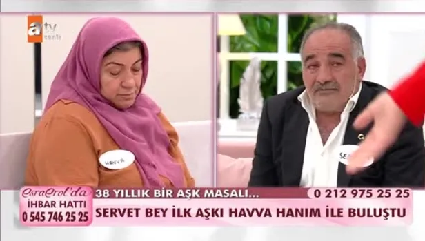 38 yıllık aşıklar Esra Erol'da kavuştu!