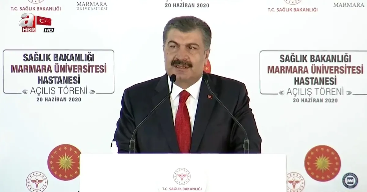 Sağlık Bakanı Fahrettin Koca'dan flaş Kovid-19 açıklaması: Salgın riski ortadan kalmış değil