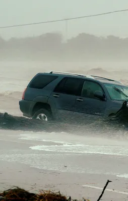 ABD'de yeni kasırga alarmı