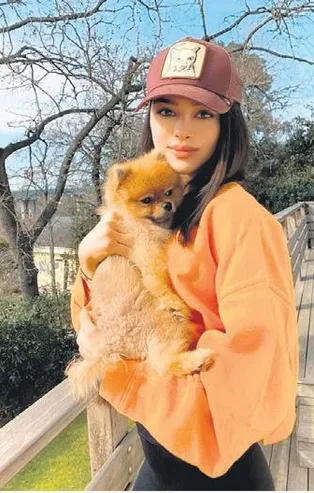 Kuruluş Osman'ın yıldızı Aslıhan Karalardan içleri ısıtan paylaşım: Biriciğim her şeyim