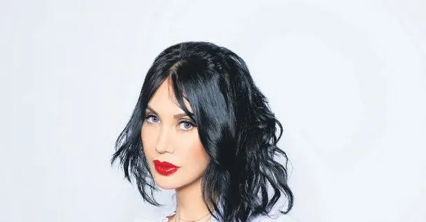 Dünyaca ünlü oyuncu Matt Dillon ömrünü mültecilere adayan Demet Öger'e övgüler dizdi!