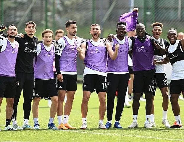 Fenerbahçe mesaisi sürüyor