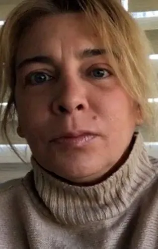 Kızı Amerika’da okuyan annenin Korona virüs isyanı: Burada maske ayağıma geliyorken ABD'de yeterli test, maske yok