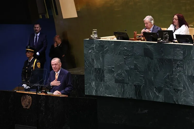 bmde-gazze-manifestosu-baskan-erdogan-israillilerin-yuzune-soyledi-oldurmeye-doymuyorlar-1790098016050.jpeg BM'de Gazze manifestosu! Başkan Erdoğan İsraillilerin yüzüne vurdu: Öldürmeye doymuyorlar-3