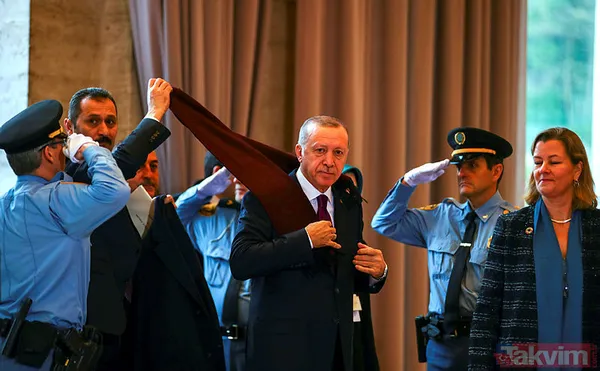 Erdoğan, Bm Cenevre Ofisi'ne Gelişinde Bm Mülteciler Yüksek Komiser Yardımcısı Kelly Clements Tarafından Karşılandı.