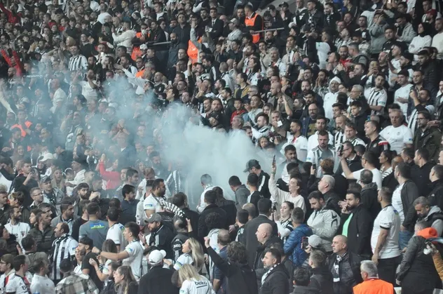 Beşiktaş-Trabzonspor maçı sonrası 28 taraftara 1 yıl men
