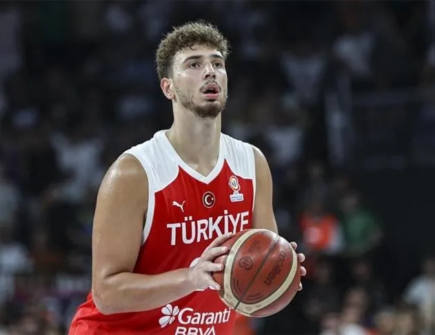 Alperen Şengün tarihe geçti