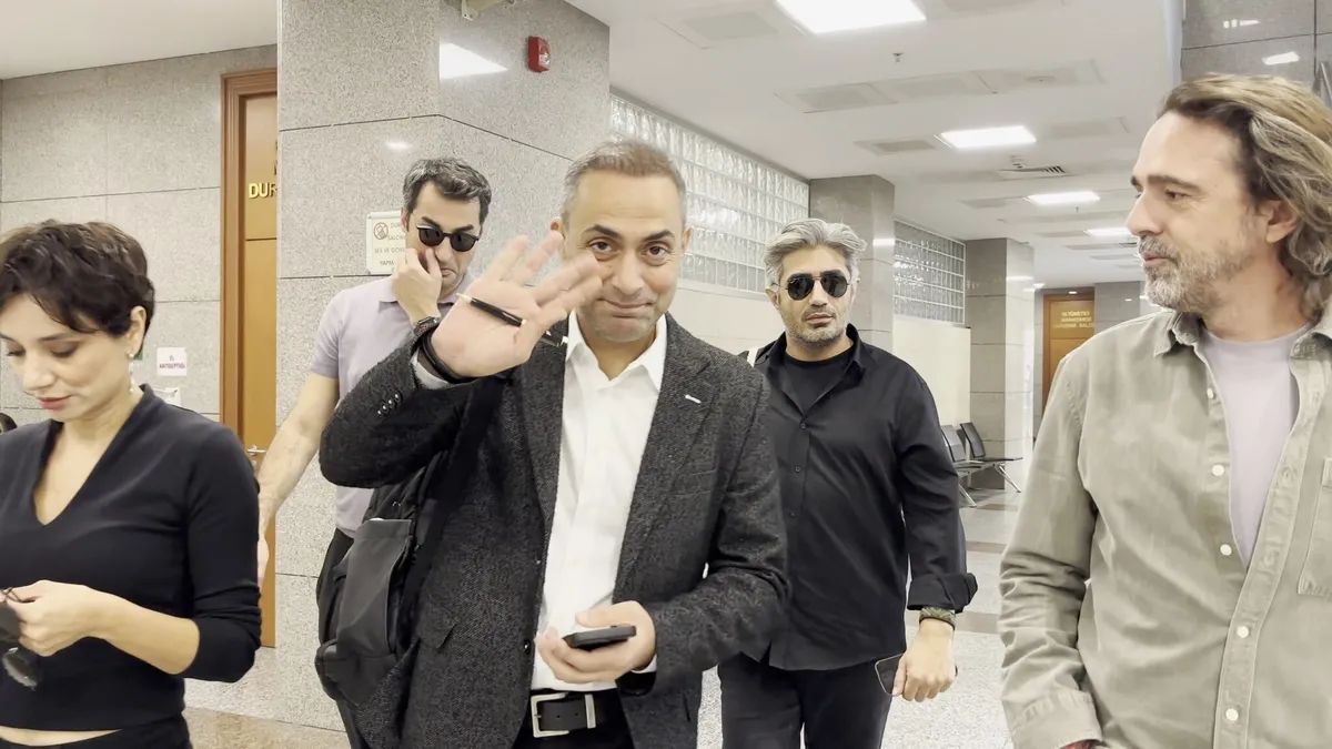 Sermaye piyasası işlemlerine ilişkin yürütülen soruşturma kapsamında, 'dezenformasyon' suçlamasıyla şüpheli sıfatıyla ifade veren Murat Ağırel'e ev hapsi cezası verilmişti (Foto: DHA)