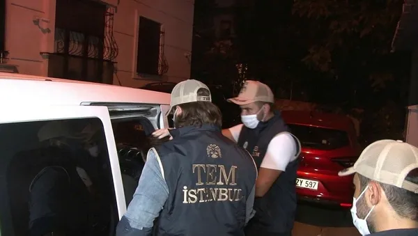 Son dakika: İstanbul’da eşzamanlı FETÖ operasyonu çok sayıda gözaltı var-2