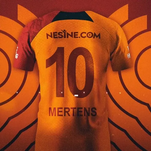 galatasarayin-yeni-10-numarasi-belli-oldu-taraftarlar-secti-1660325158127.jpg Galatasaray'ın yeni 10 numarası belli oldu! Taraftarlar seçti-3