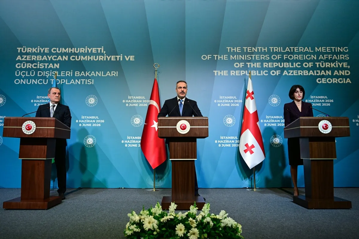 bakan-fidandan-baris-mesaji-abd-iran-savasi-geride-birakilmali-1780944738920.jpeg Bakan Fidan’dan barış mesajı: ABD-İran savaşı geride bırakılmalı-5