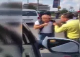 UBER şoförüyle taksici birbirine girdi!