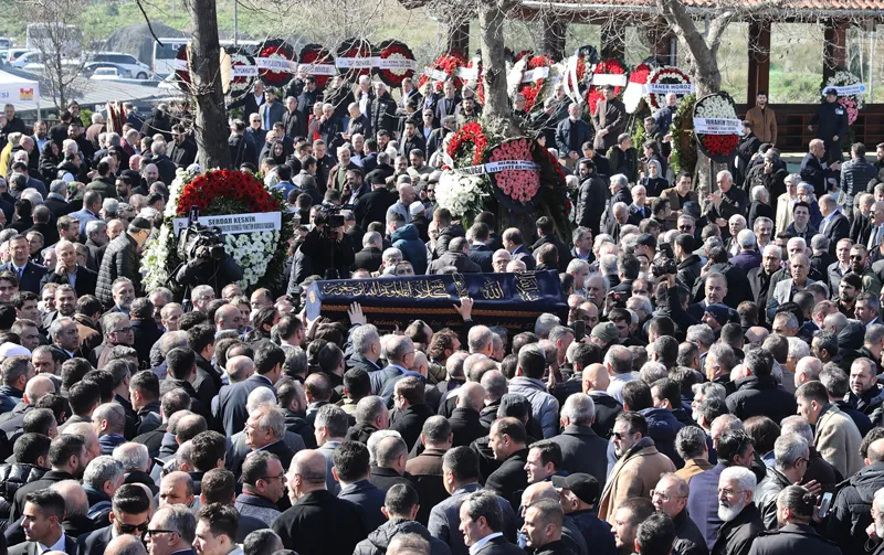 Son dakika: Ticaret Bakanı Ömer Bolat'ın babası Şevki Bolat son yolculuğuna uğurlandı-4