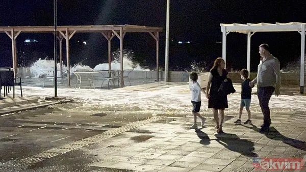 İç Anadolu Bölgesi İç Anadolu'da Hava Genellikle Az Bulutlu Ve Açık Olacak. Ankara: 34°C, Az Bulutlu Ve Açık Eskişehir: 35°C, Az Bulutlu Ve Açık Konya: 34°C, Az...