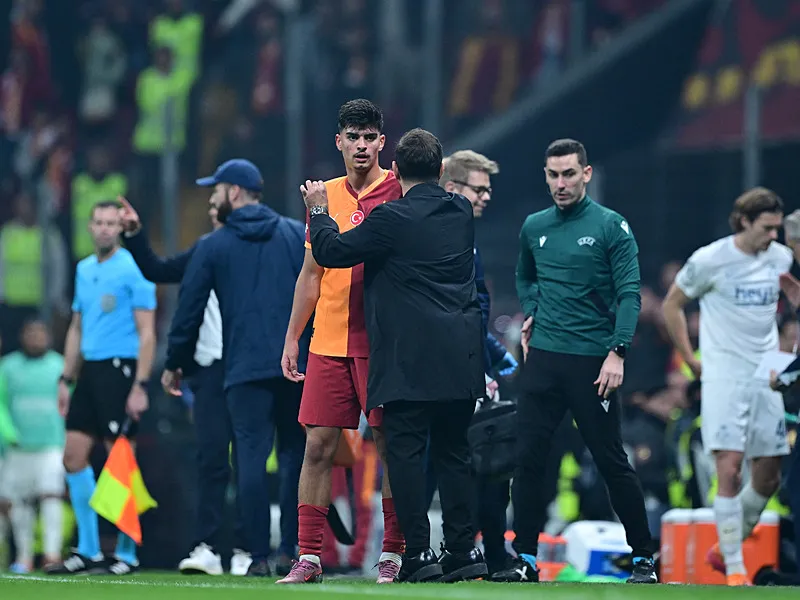 Monaco maçında sol bek belirsizliği! Galatasaray'ın yıldızları o formaya aday - 2