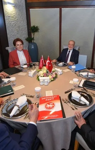 6'lı masada aday depremi: Kemal Kılıçdaroğlu'nun beklediği toplantı ertelendi