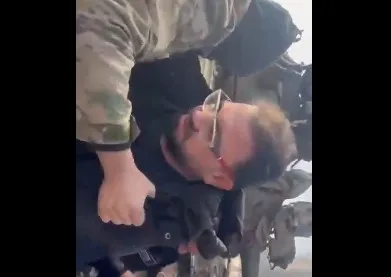 Muhabire tank çarptı: Suriye'deki canlı yayın kabusa döndü-3