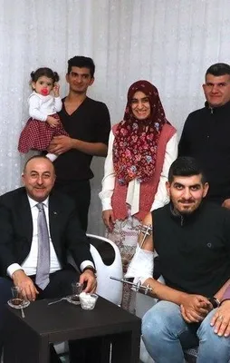 Bakan Çavuşoğlu'ndan El Bab gazisine ziyaret
