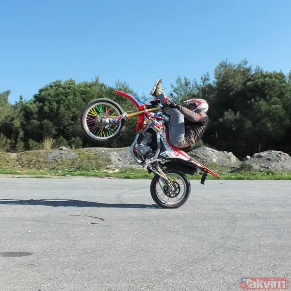 Sarıyer'de motosikletli maganda terörü! Dehşet saçtılar - 4