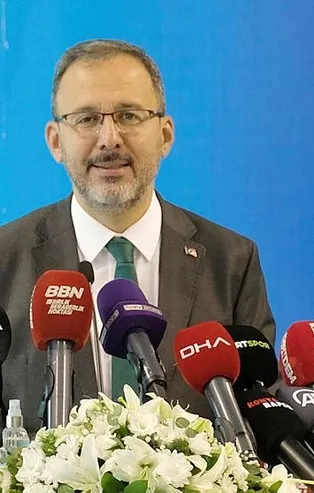 Bakan Kasapoğlu, İslami Dayanışma Oyunları'nda büyük bir başarıya imza attıklarını söyledi