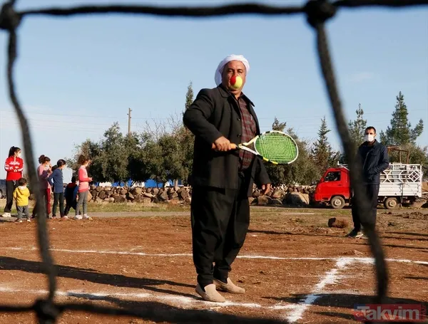 Koronavirüs salgınında köyden dışarı çıkamayan Şanlıurfa Viranşehirliler kendilerini tenise verdi - 17