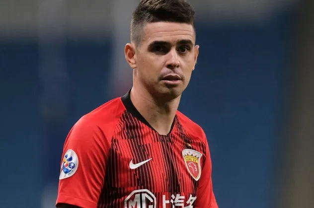 Sarı-Kırmızılılar’ın dünyaca ünlü Brezilyalı futbolcu Oscar ile görüşme yaptığı iddia ediliyor