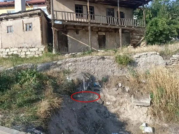 cankirida-insana-ait-kafatasi-ve-kemikler-bulundu-1657793467411.jpg Çankırı'da insana ait kafatası ve kemikler bulundu-4