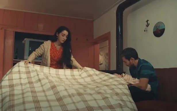 agzini-topla-haddini-de-bil-gonul-dagi-37-bolum-fragmani-kaybetmeyi-sectigi-an-gozlerine-mil-cekecek-1634543682707.jpg Gönül Dağı 37. bölüm fragmanı: Ağzını topla haddini de bil! Kaybetmeyi seçtiği an gözlerine mil çekecek-4