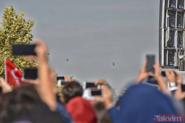 Türk Yıldızları ve SOLOTÜRK'ten nefes kesen gösteri! - 47