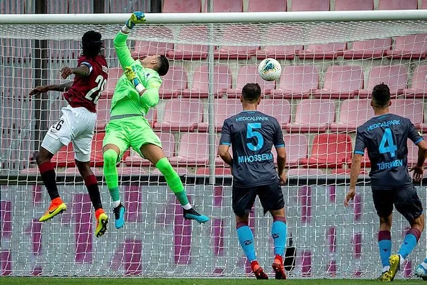 Sparta Prag 2-2 Trabzonspor | MAÇ SONUCU-1