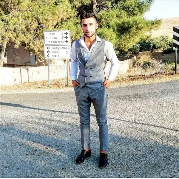 el-frenini-cekmeyi-unuttu-traktorun-altinda-kalip-hayatini-kaybetti-1614693014964.jpg El frenini çekmeyi unuttu! Traktörün altında kalıp hayatını kaybetti-7