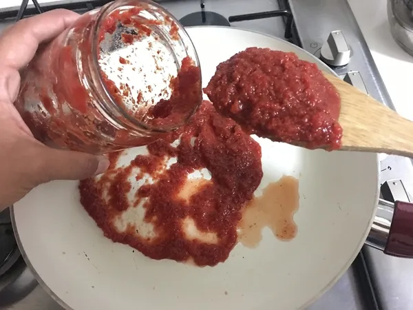 konserve-gidalarda-botulismus-tehlikesi-iste-uyulmasi-gereken-kurallar-1631258814407.jpg Konserve gıdalarda 'Botulismus' tehlikesi! İşte uyulması gereken kurallar-4